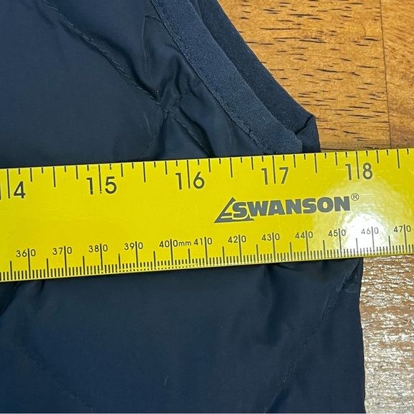 J. Crew Dark Blue Navy Quilted Vest Outerwear Down size XS - Picture 4 of 6